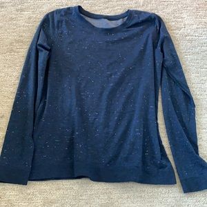 NWOT Lulu lemon Swiftly Breath Long Sleave